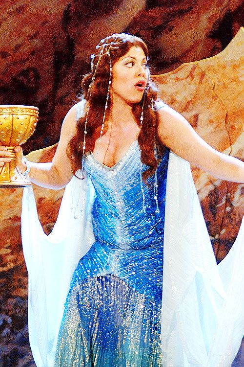 Sara Ramirez