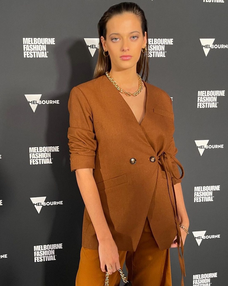 taya brooks taya brooks