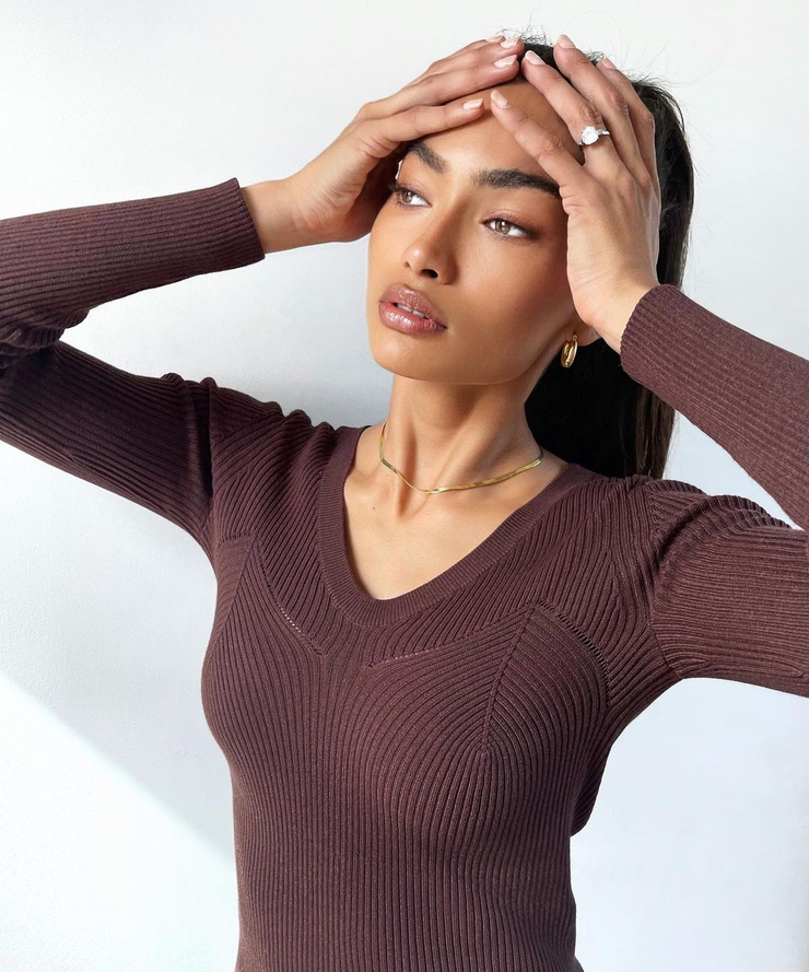 Kelly Gale