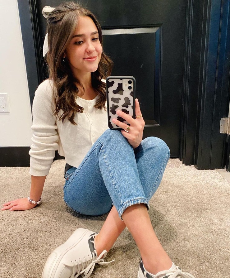 Molly Jackson