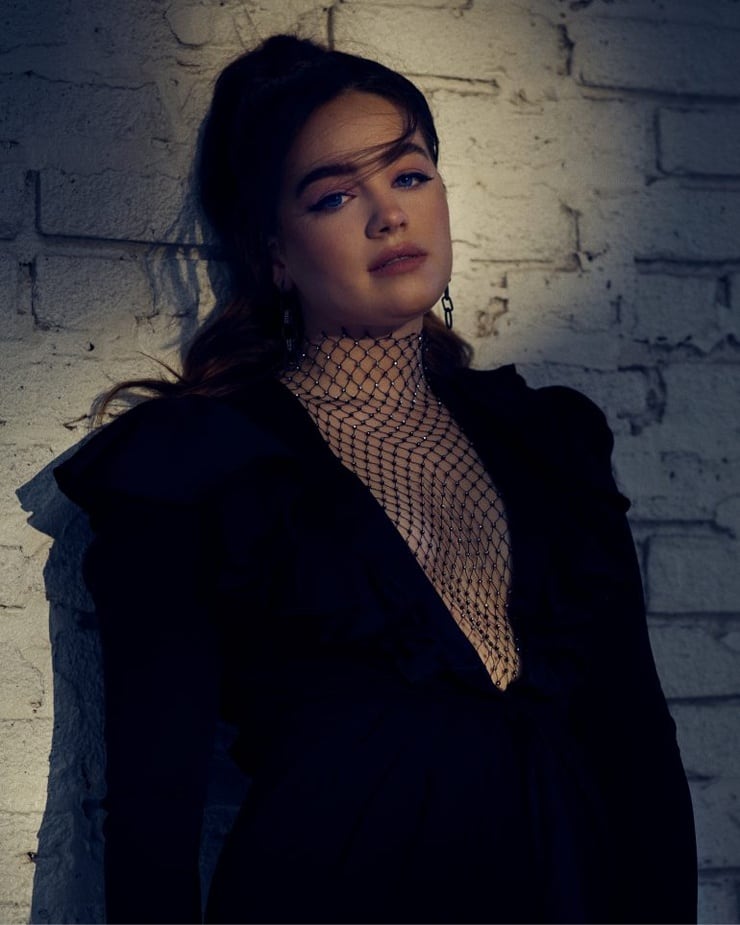 Image of Mary Mouser