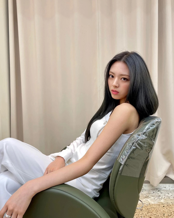 Shin Yuna