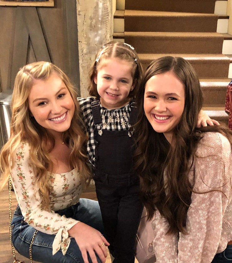 Olivia Sanabia Olivia Sanabia