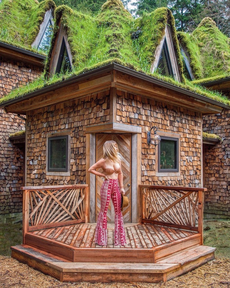 Sara Underwood