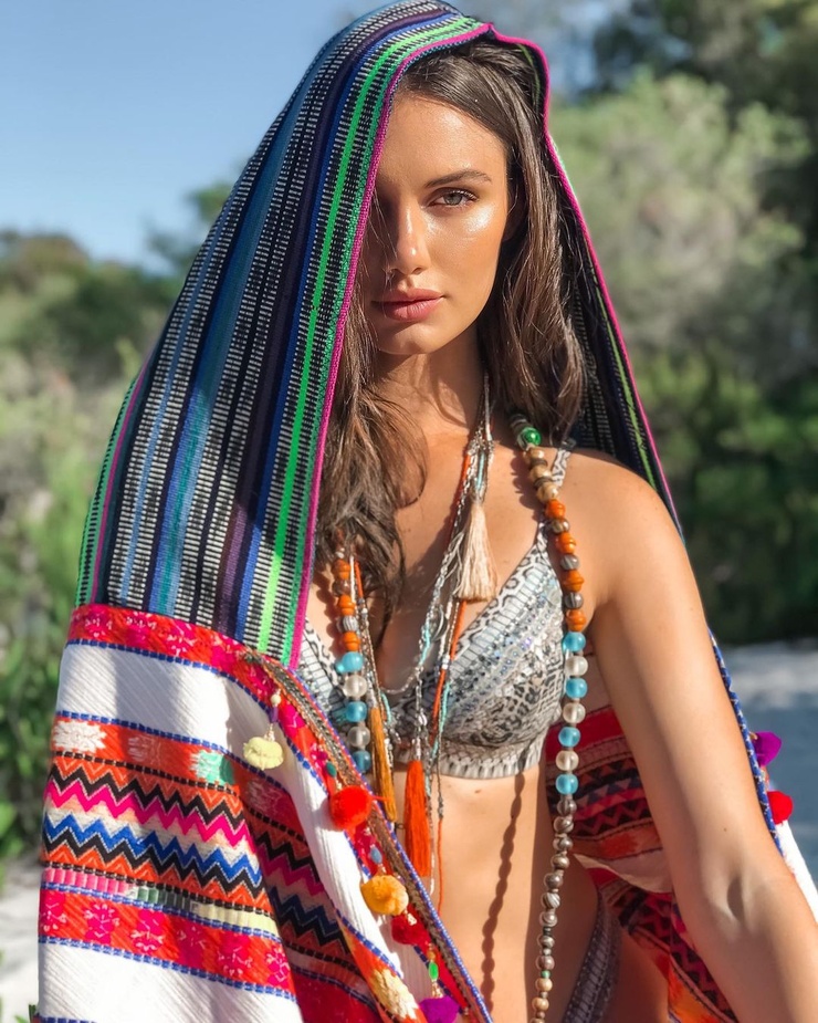 Hailey Outland Hailey Outland