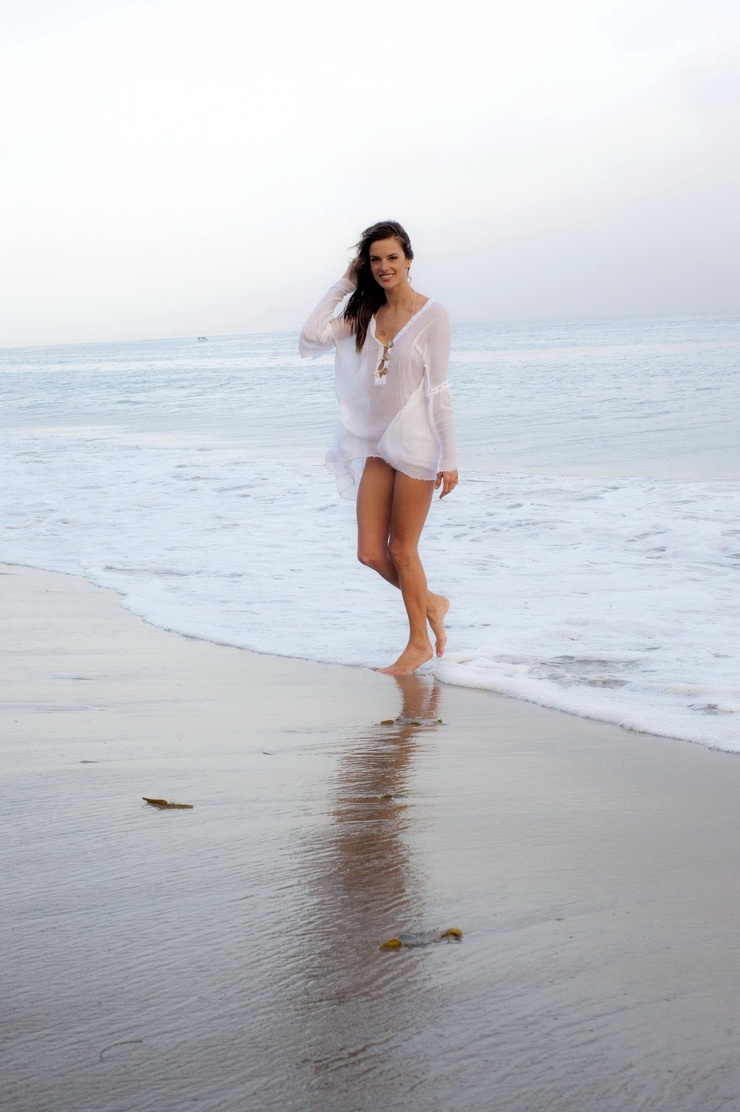 Alessandra Ambrosio Alessandra Ambrosio