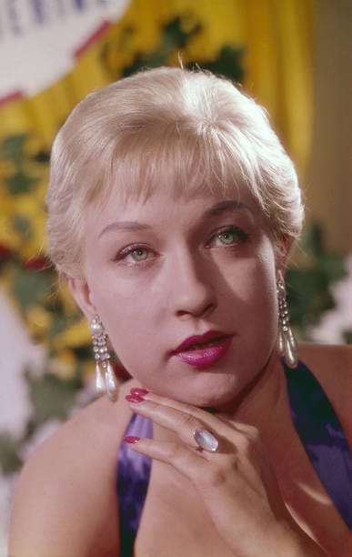 Helen Vita Helen Vita