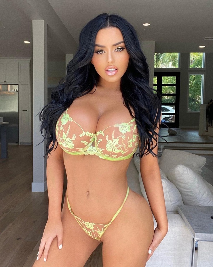 Abigail Ratchford