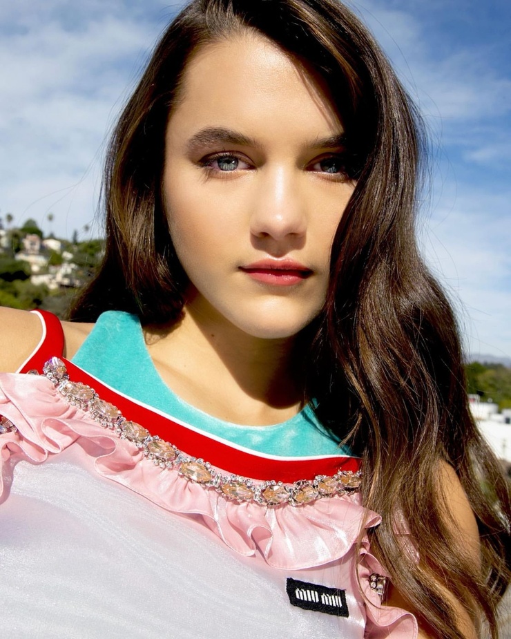 Chloe East