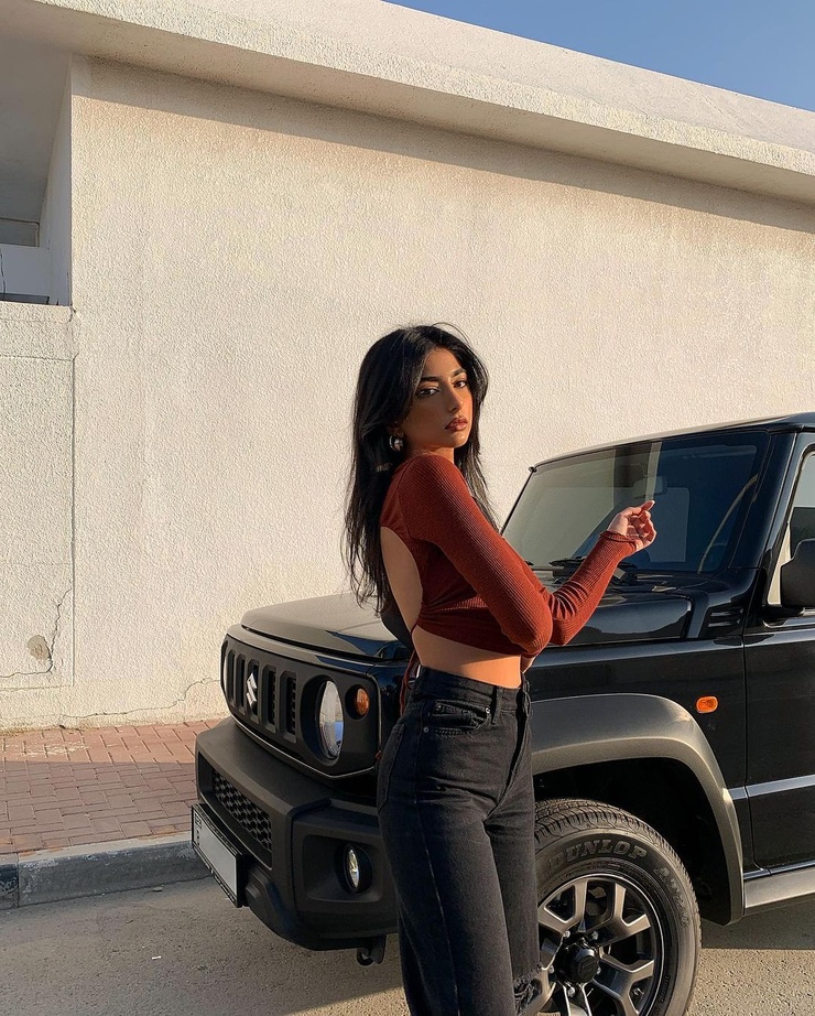Iffat Marashi
