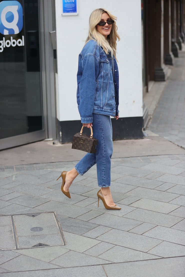 Ashley Roberts