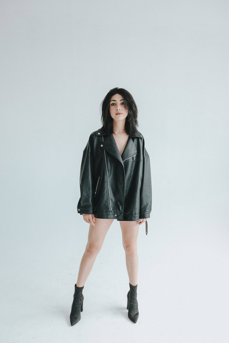 Alexa Mansour Alexa Mansour
