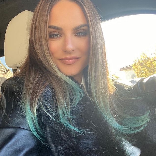 Joanna 'JoJo' Levesque