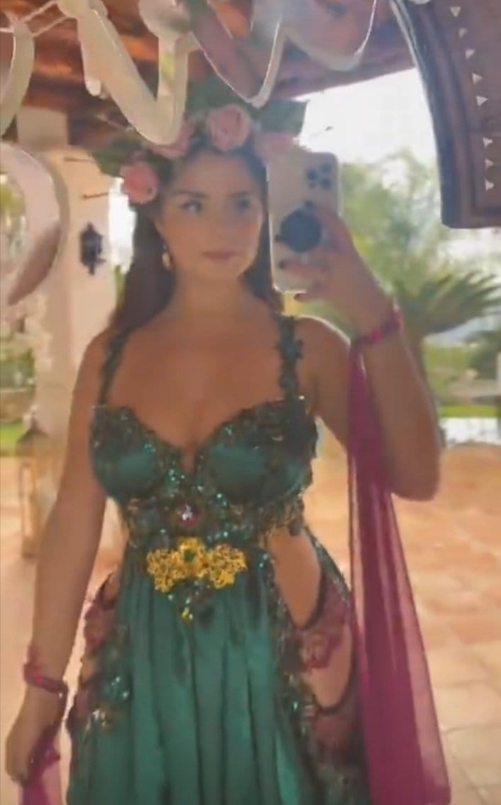 Demi Rose