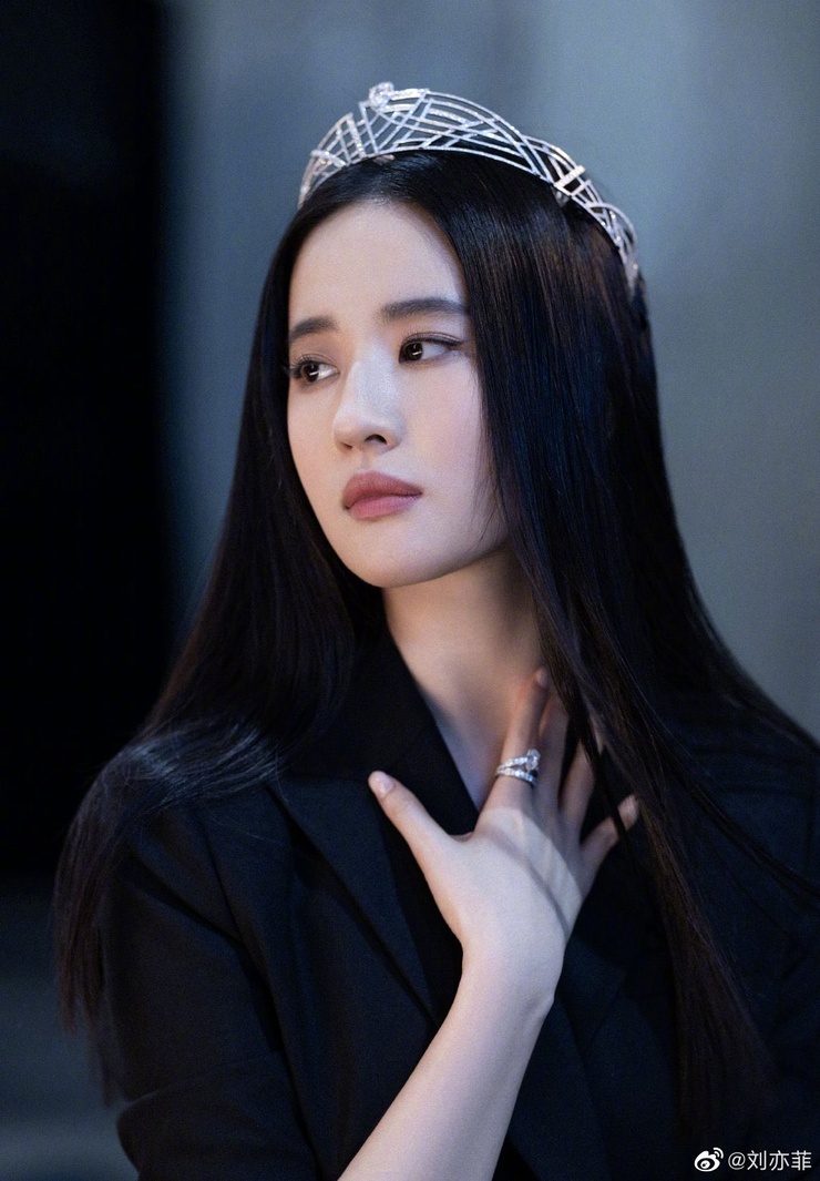 Yifei Liu Yifei Liu