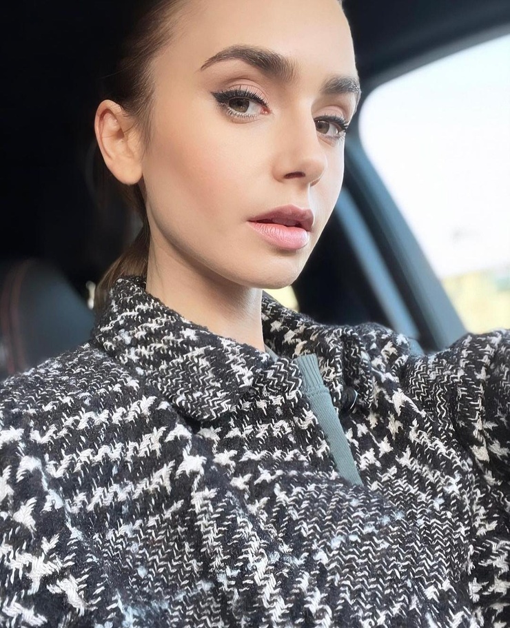 Lily Collins Lily Collins