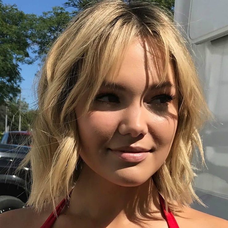 Olivia Holt