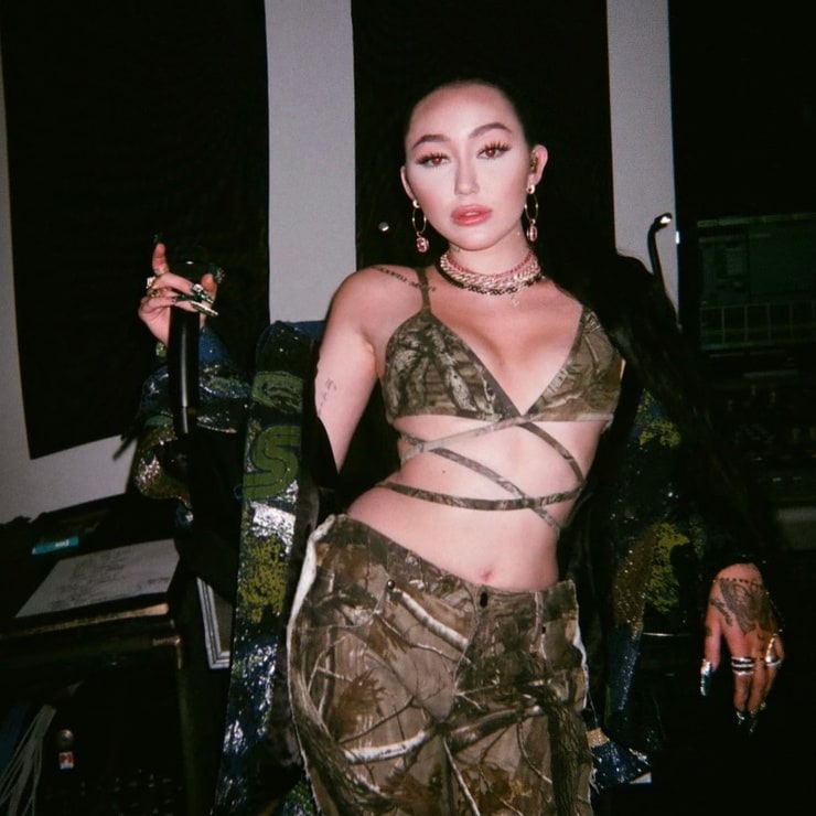 Noah Lindsey Cyrus