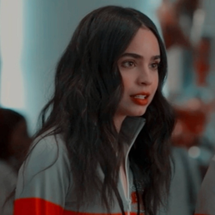 Sofia Carson