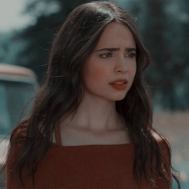 Sofia Carson