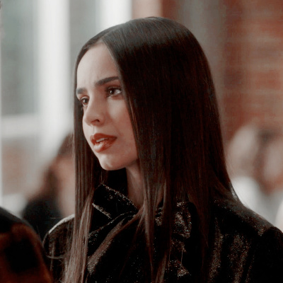 Sofia Carson