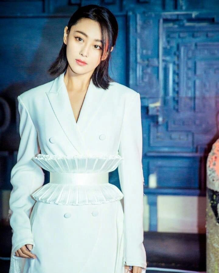 Viann Zhang Xinyu