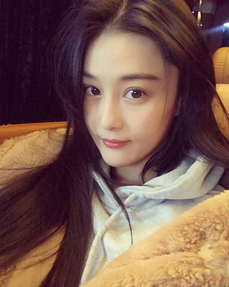 Viann Zhang Xinyu