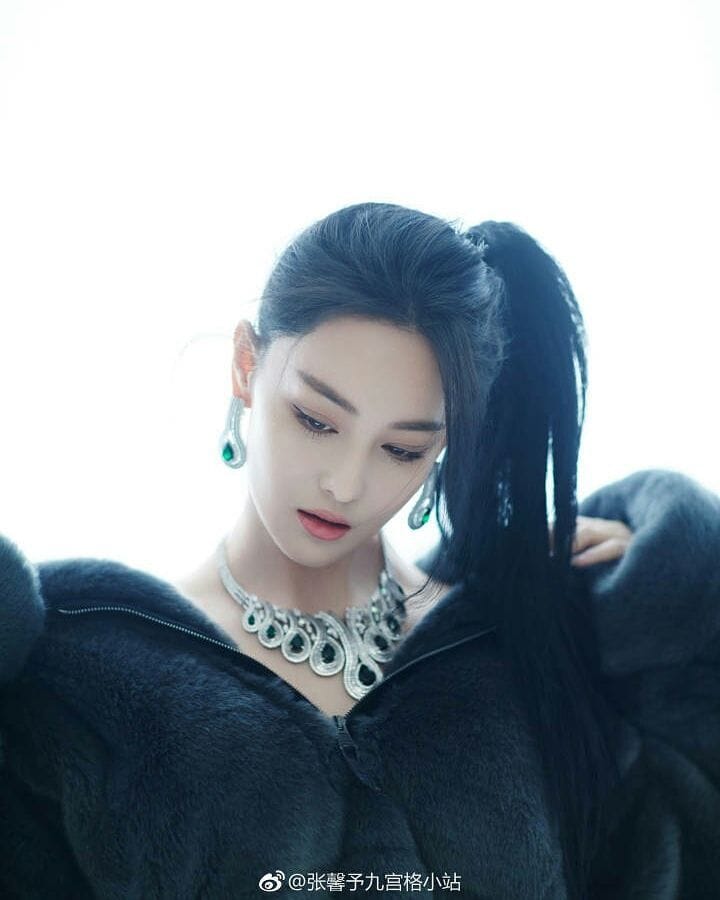 Viann Zhang Xinyu