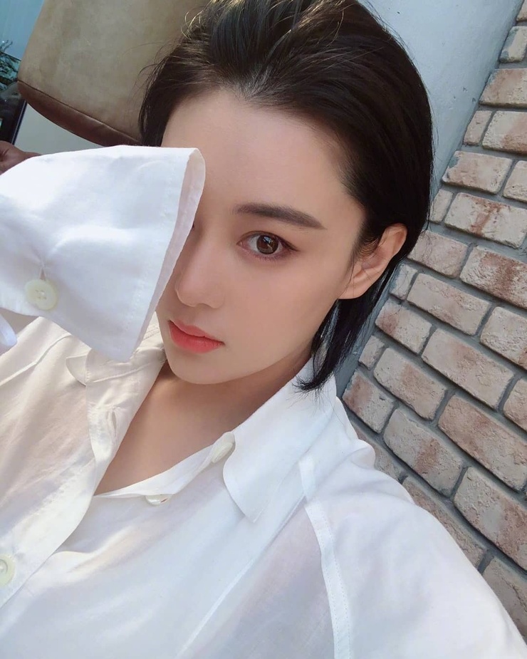 Viann Zhang Xinyu