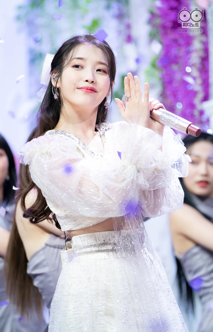IU