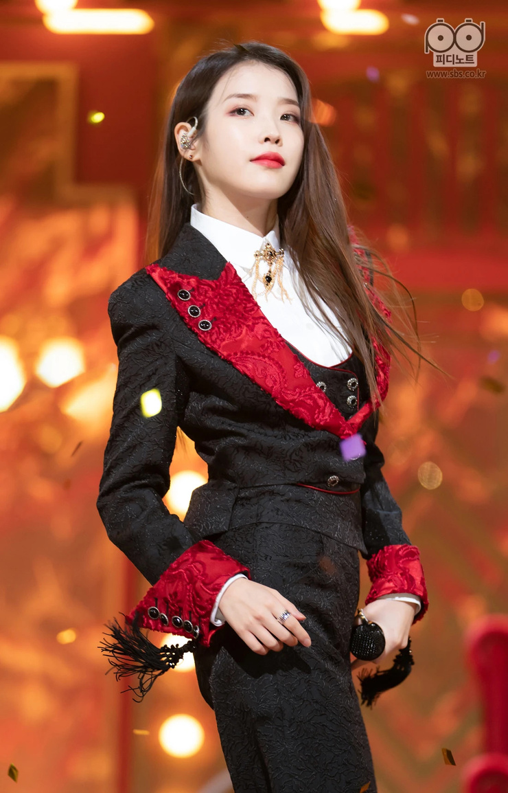 IU