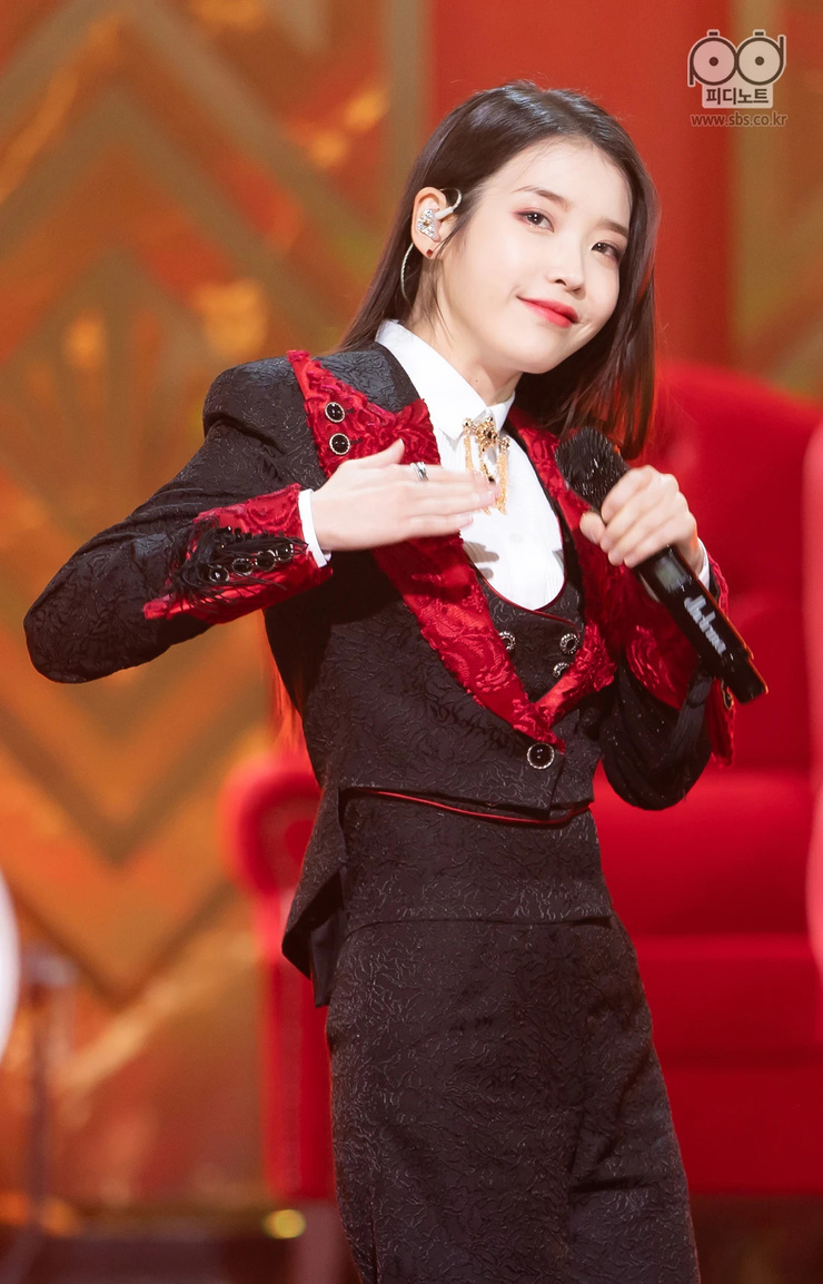 IU