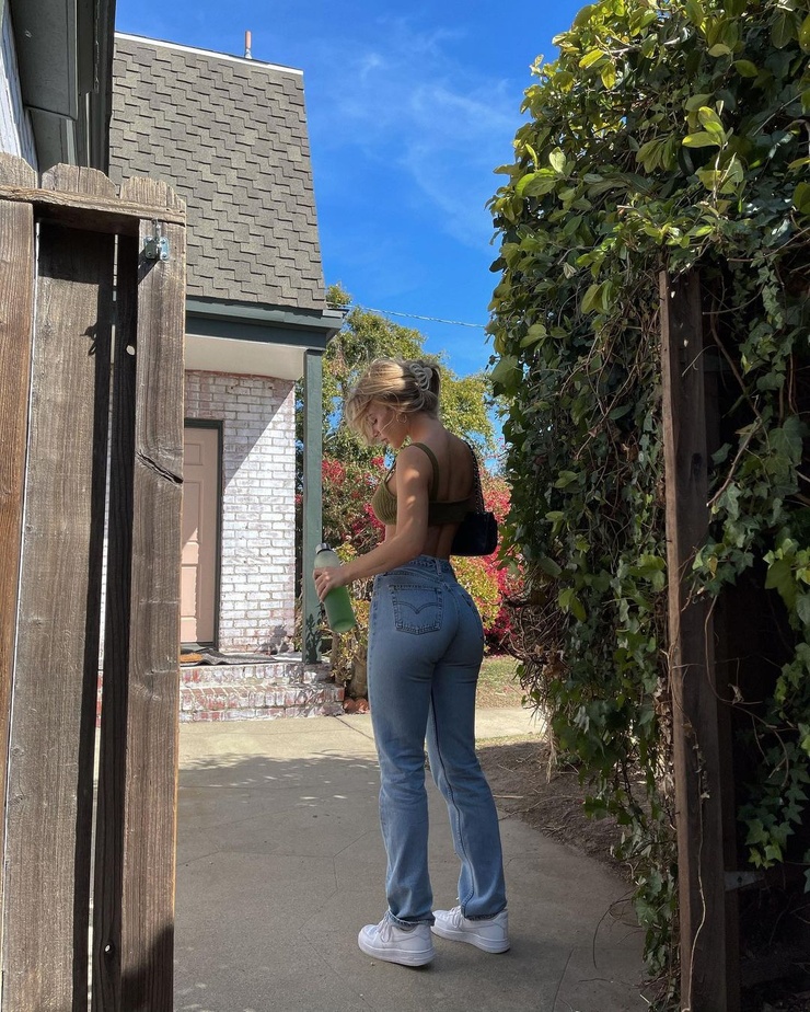 Daisy Keech