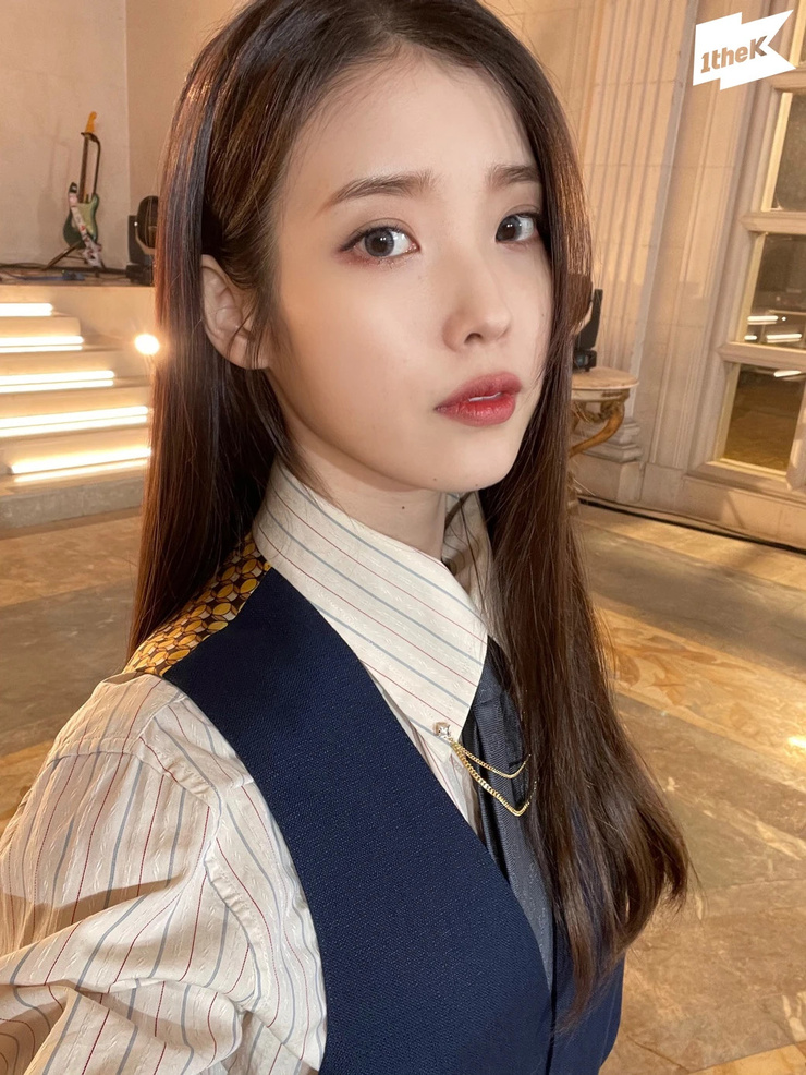 IU IU