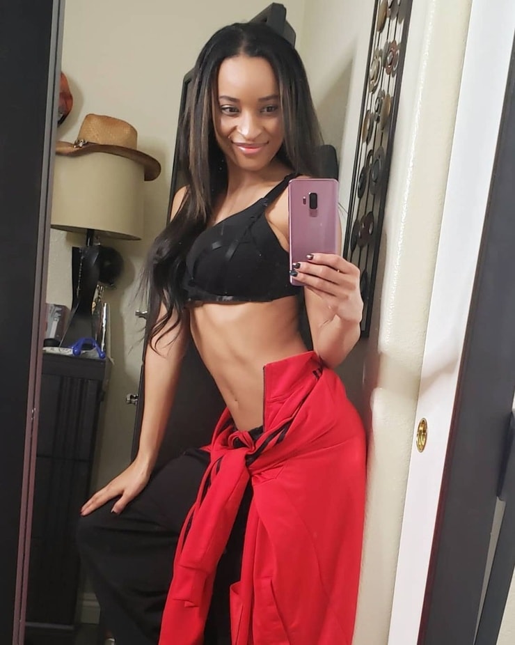 Lonnie Alex