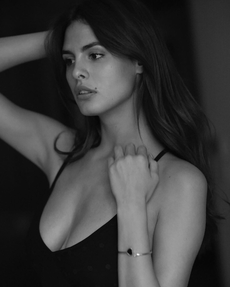 Bojana Krsmanovic Bojana Krsmanovic