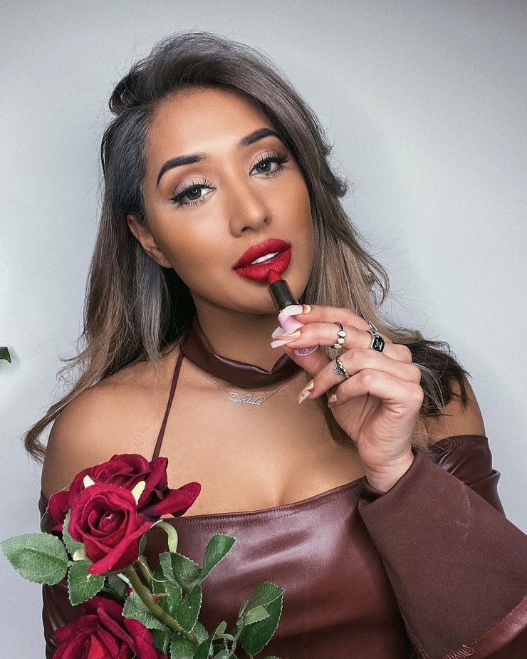 Zahida Allen