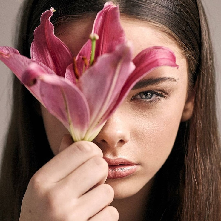 Meika Woollard Meika Woollard