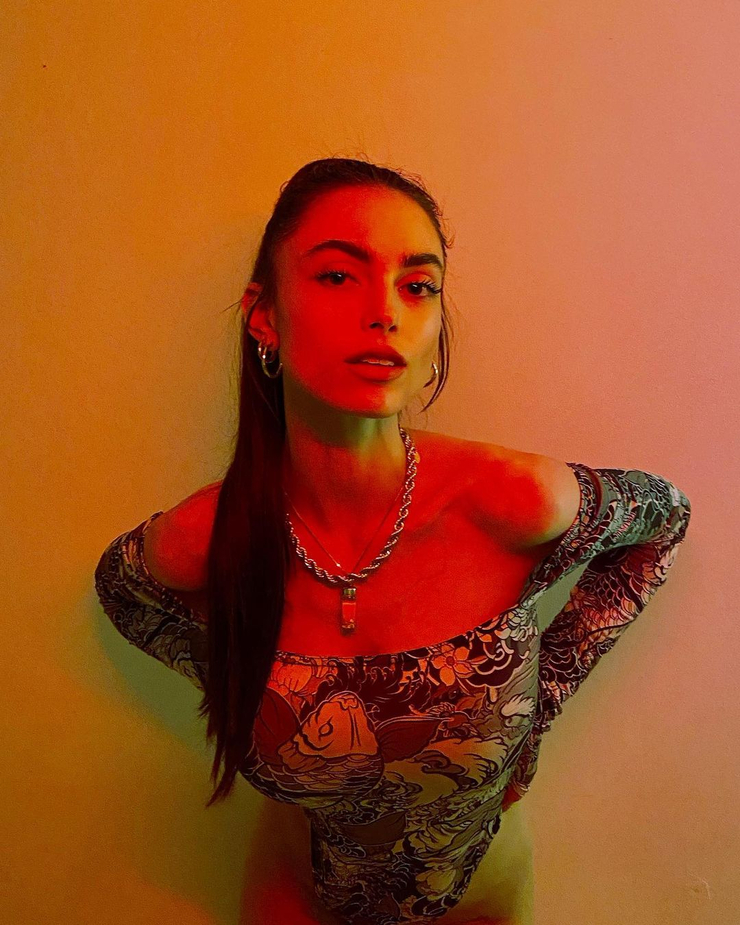 Charleen Weiss Charleen Weiss