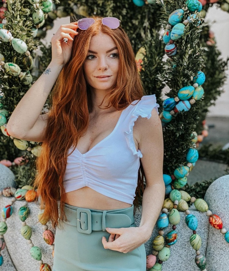 Laura Roxanna Laura Roxanna