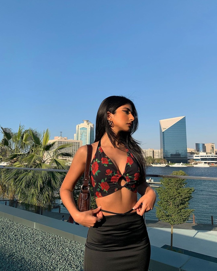 Iffat Marashi