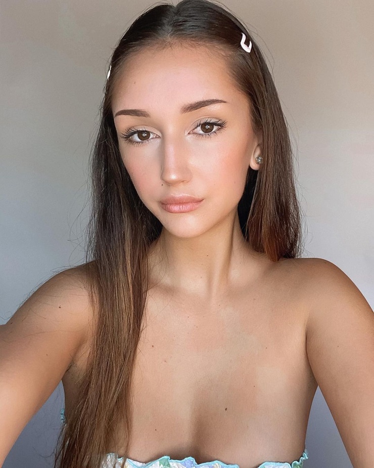 Deanna Davis II