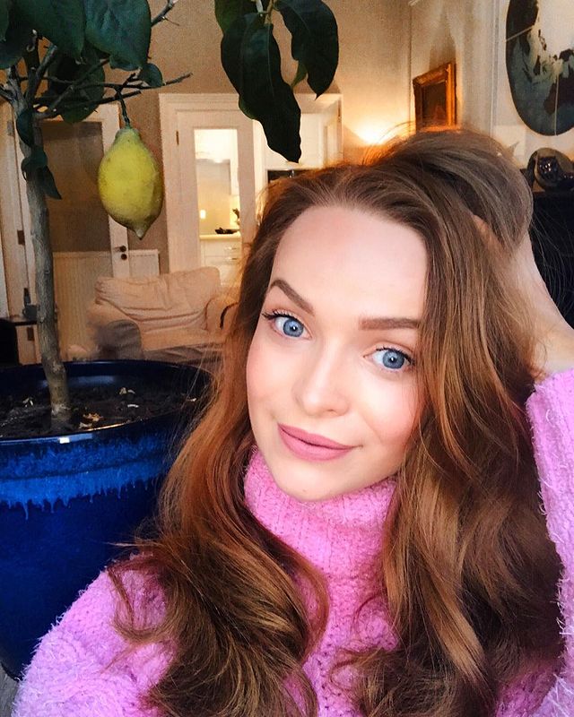 Aoife Walsh Aoife Walsh