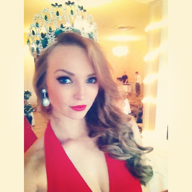 Aoife Walsh Aoife Walsh