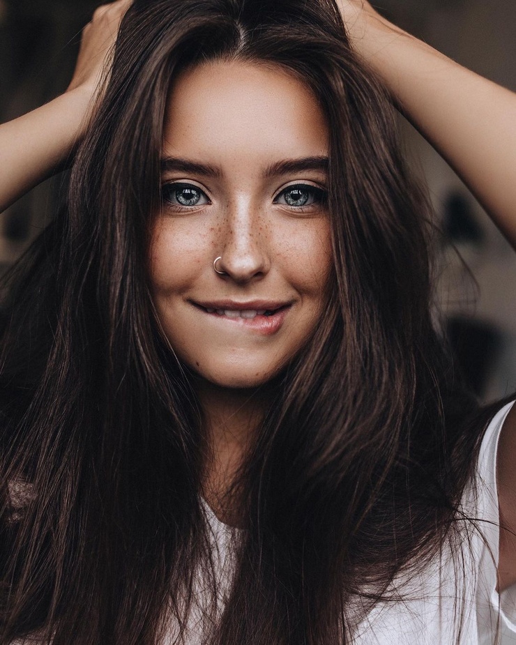 Katya Miró