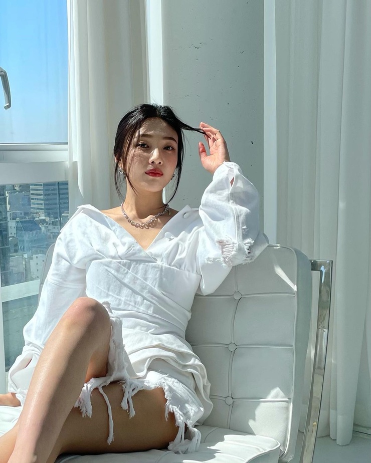 Joy (Park Soo Young)
