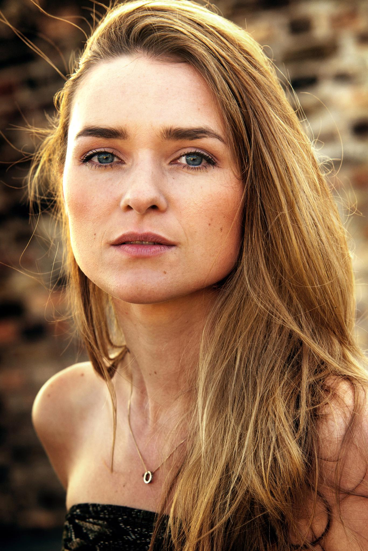 Josephin Busch