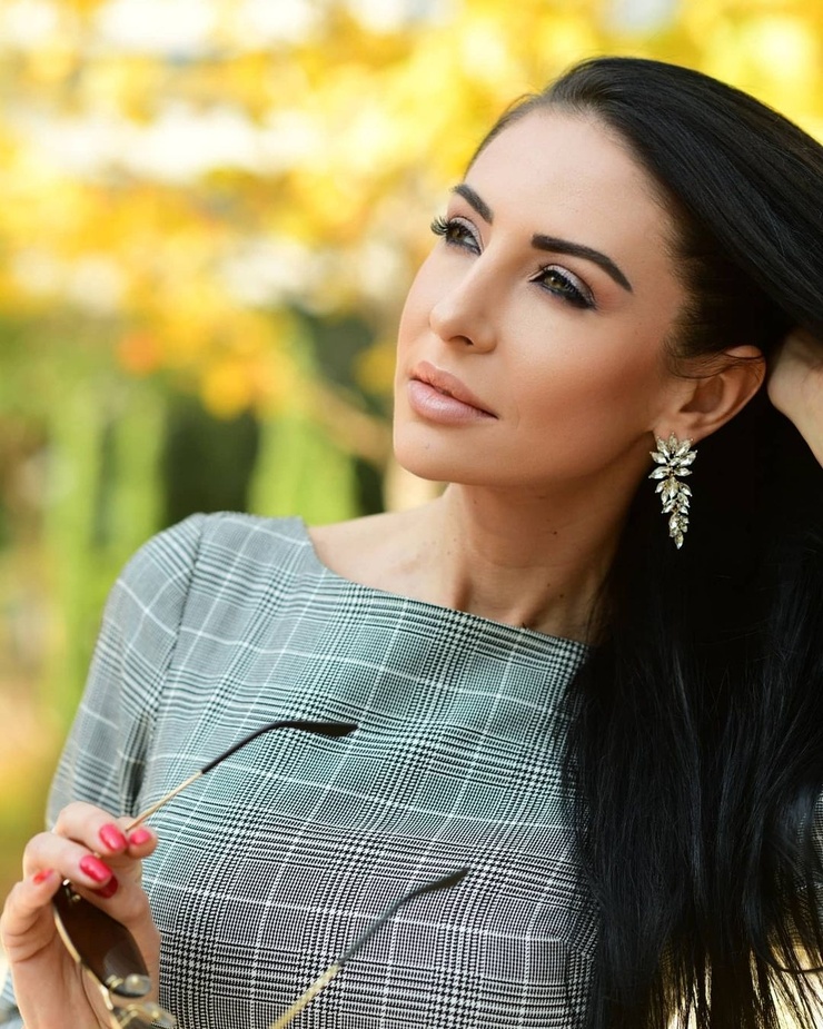 Moria Aharonov