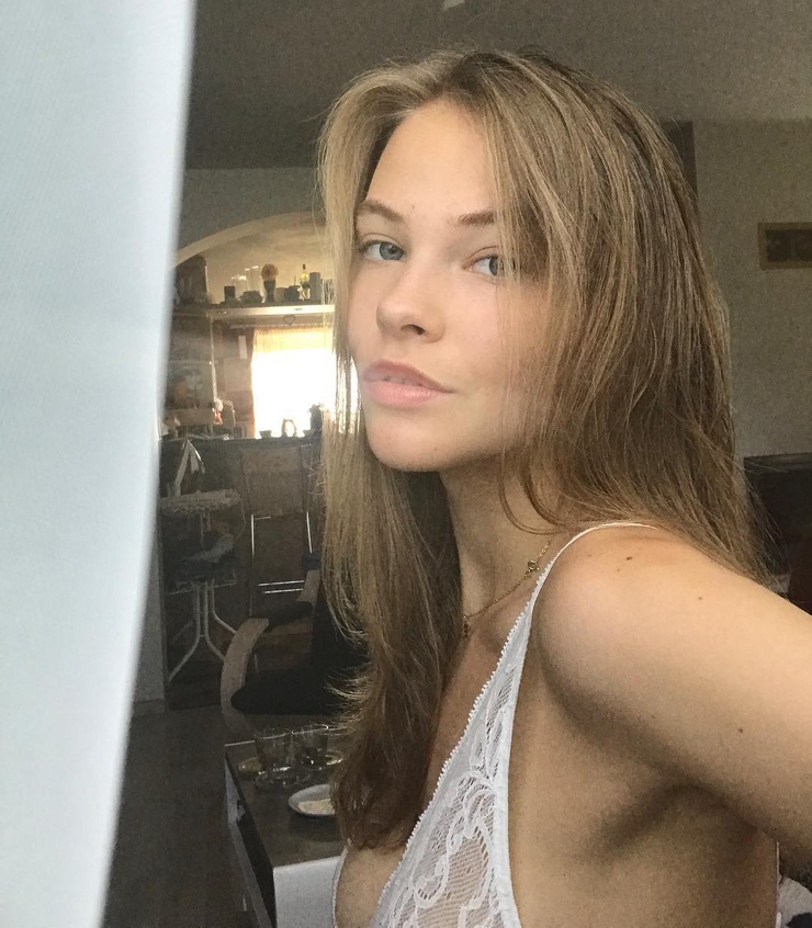 Barbora Dlaskova Barbora Dlaskova