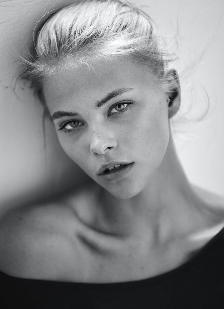 Barbora Dlaskova Barbora Dlaskova